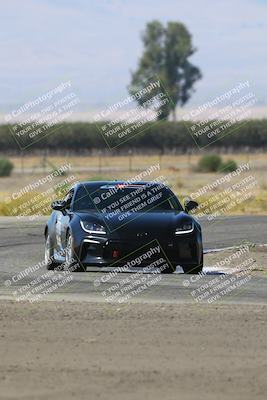 media/Sep-14-2025-Speed Ventures (Sun) [[b2951cd086]]/Green/Session 2 (Grapevine)/